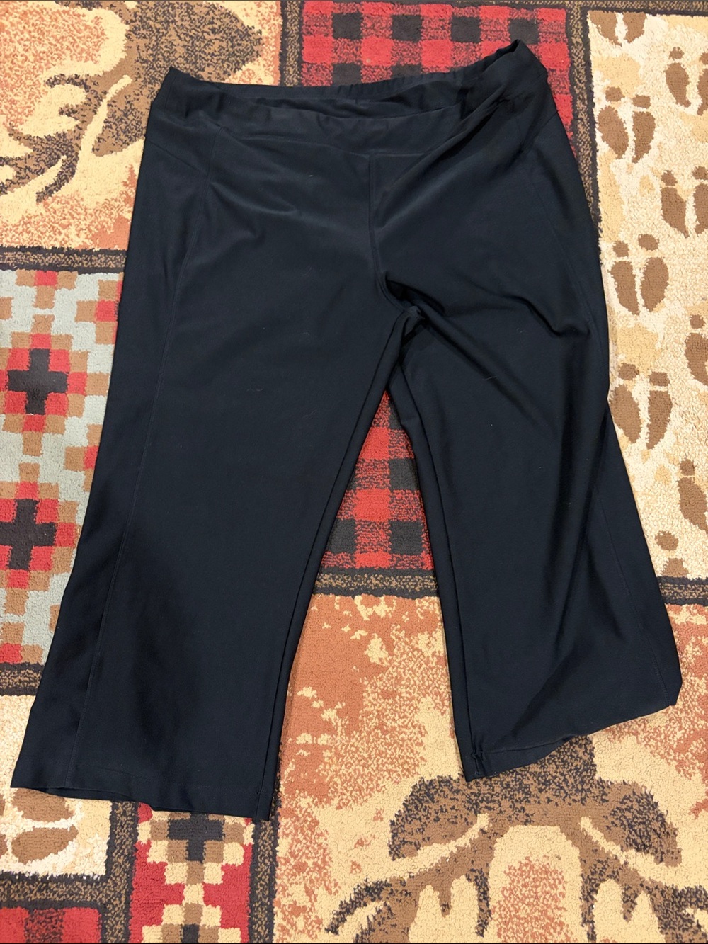 Women’s LL Bean capri pants